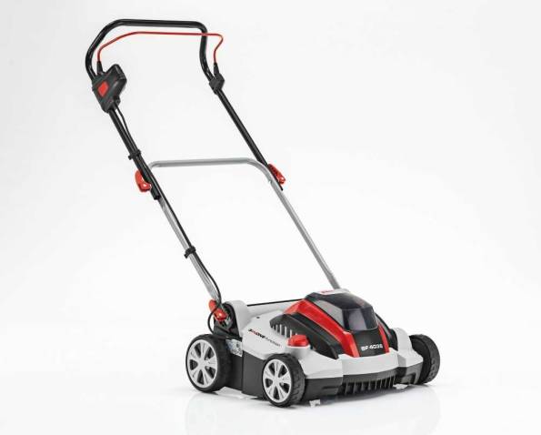 AKU vertikutátor SF 4036 36 V, Cena: 189,00 € s DPH AKU vertikutátor SF 4036 36 V, Cena: 189,00 € s DPH